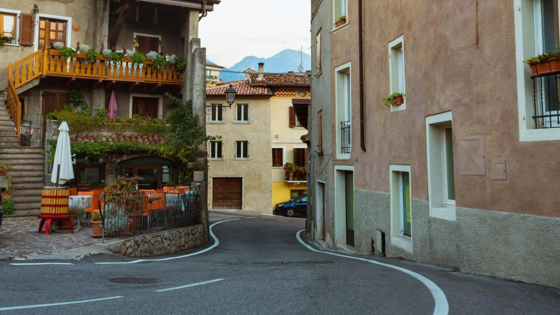 Apartment Appartamenti Secrel Tremosine Italy