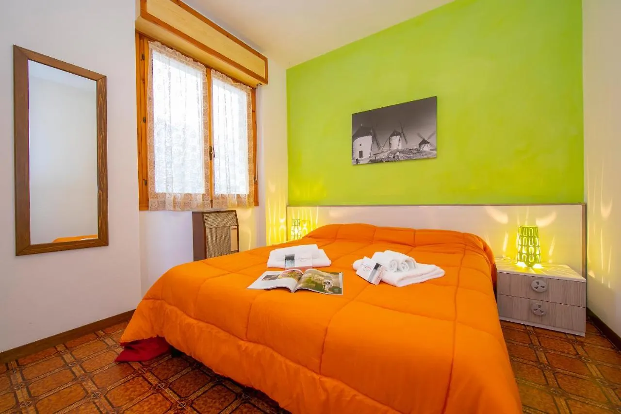 Apartment Appartamenti Secrel Tremosine Italy